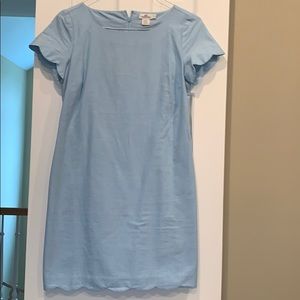 Vineyard vines light blue scallop hem dress